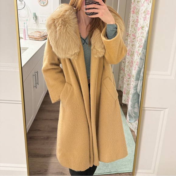 Vintage 1960s Lilli Ann Paris San
Francisco Wool, Fur Collar,
Long Coat - Picture 10 of 10